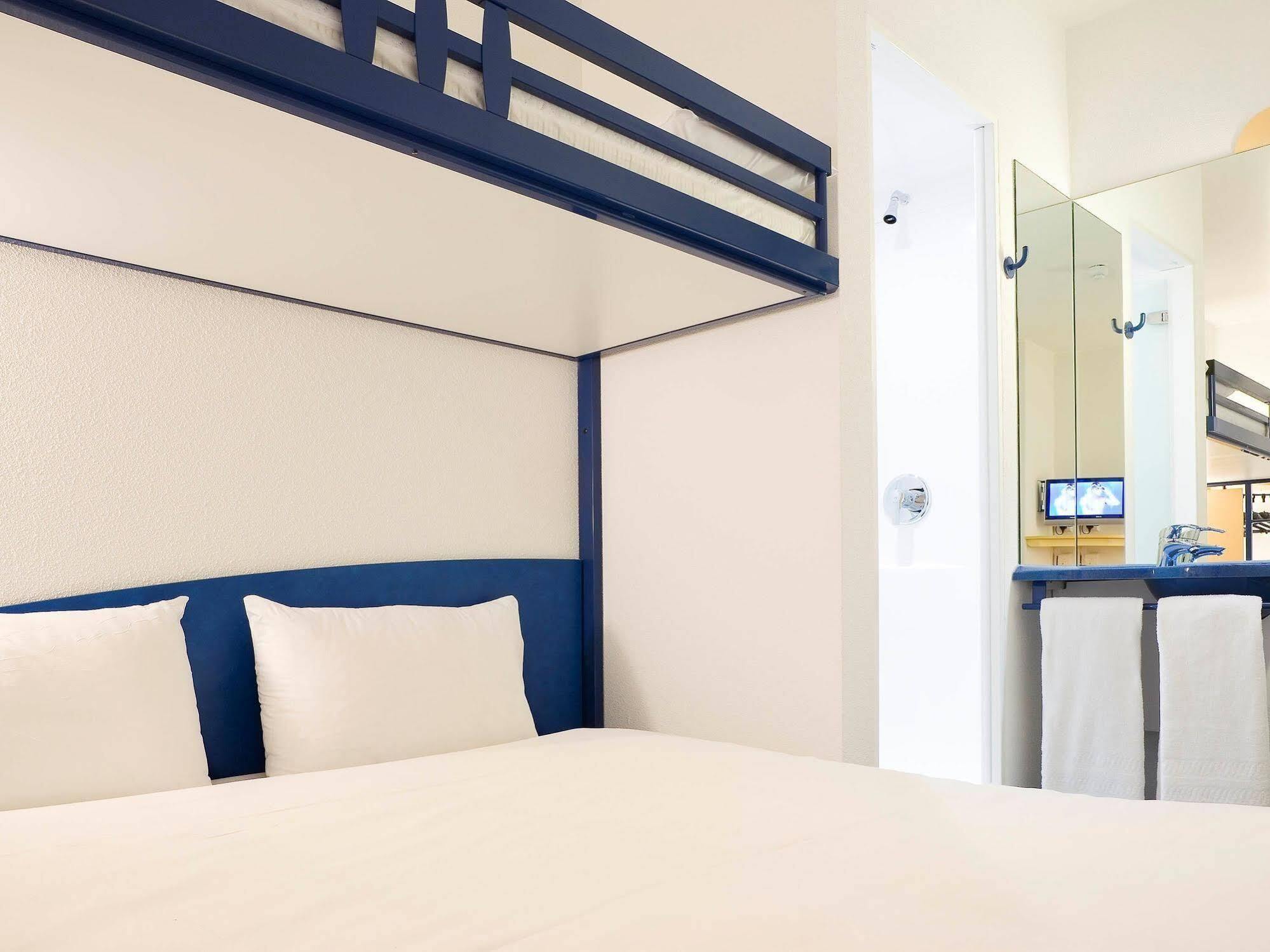 Ibis Budget Bezons Eksteriør billede